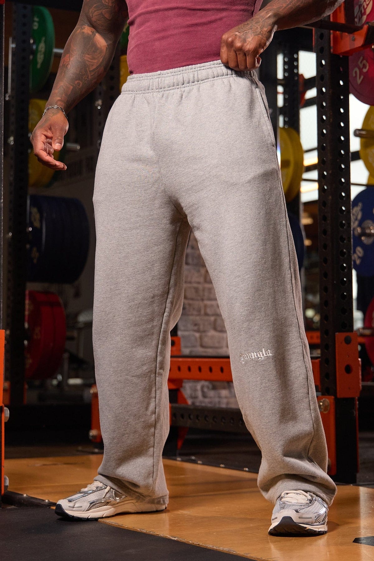 2129 - Core Baggy Sweats
