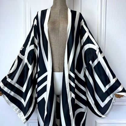 Kimono Robe – Midnight Maze Floral Beach Cover Up