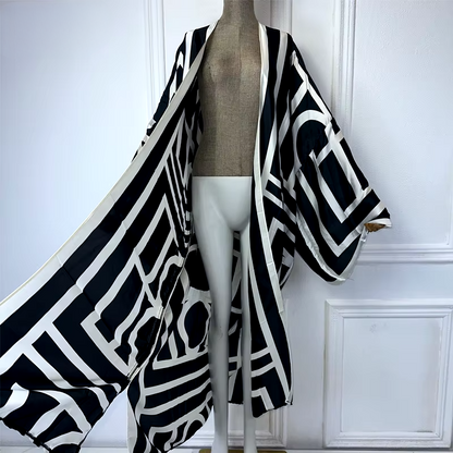 Kimono Robe – Midnight Maze Floral Beach Cover Up